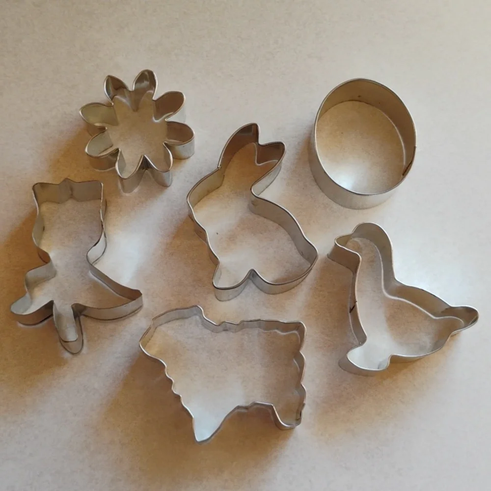 Easter Cookie Cutters Williams Sonoma Set/6 Lamb Bunny Daisy Tulip Duck Egg